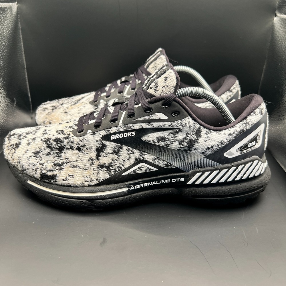 Brooks Adrenaline GTS 23 1103911D135 Mens 10 D Running Shoes White Gray Sneaker